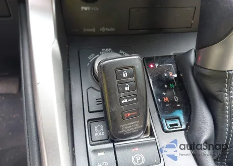 2017 Lexus Nx 200T z USA, uszkodzony, nr VIN JTJBARBZ2H2119008